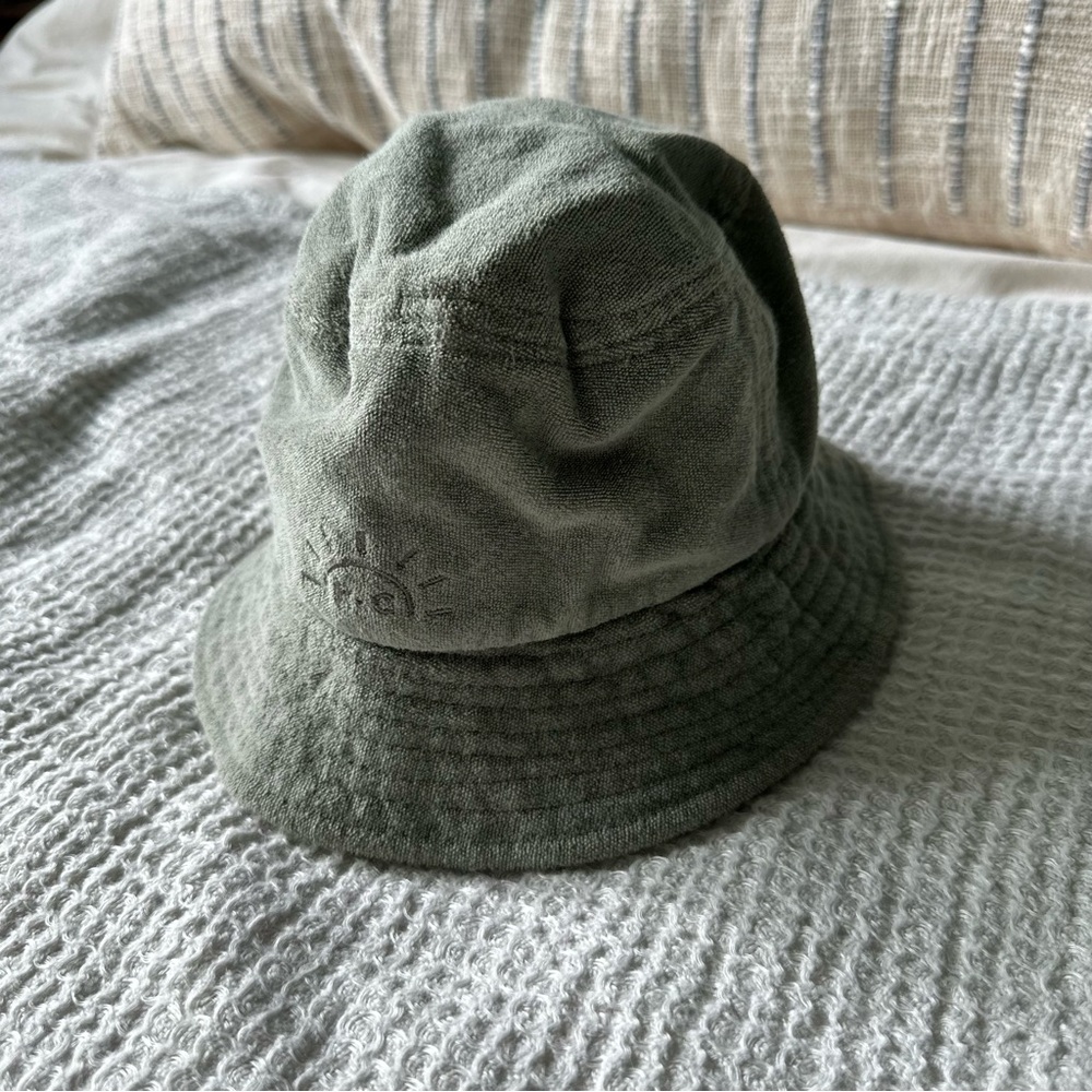 Rylee and cru terry bucket hat